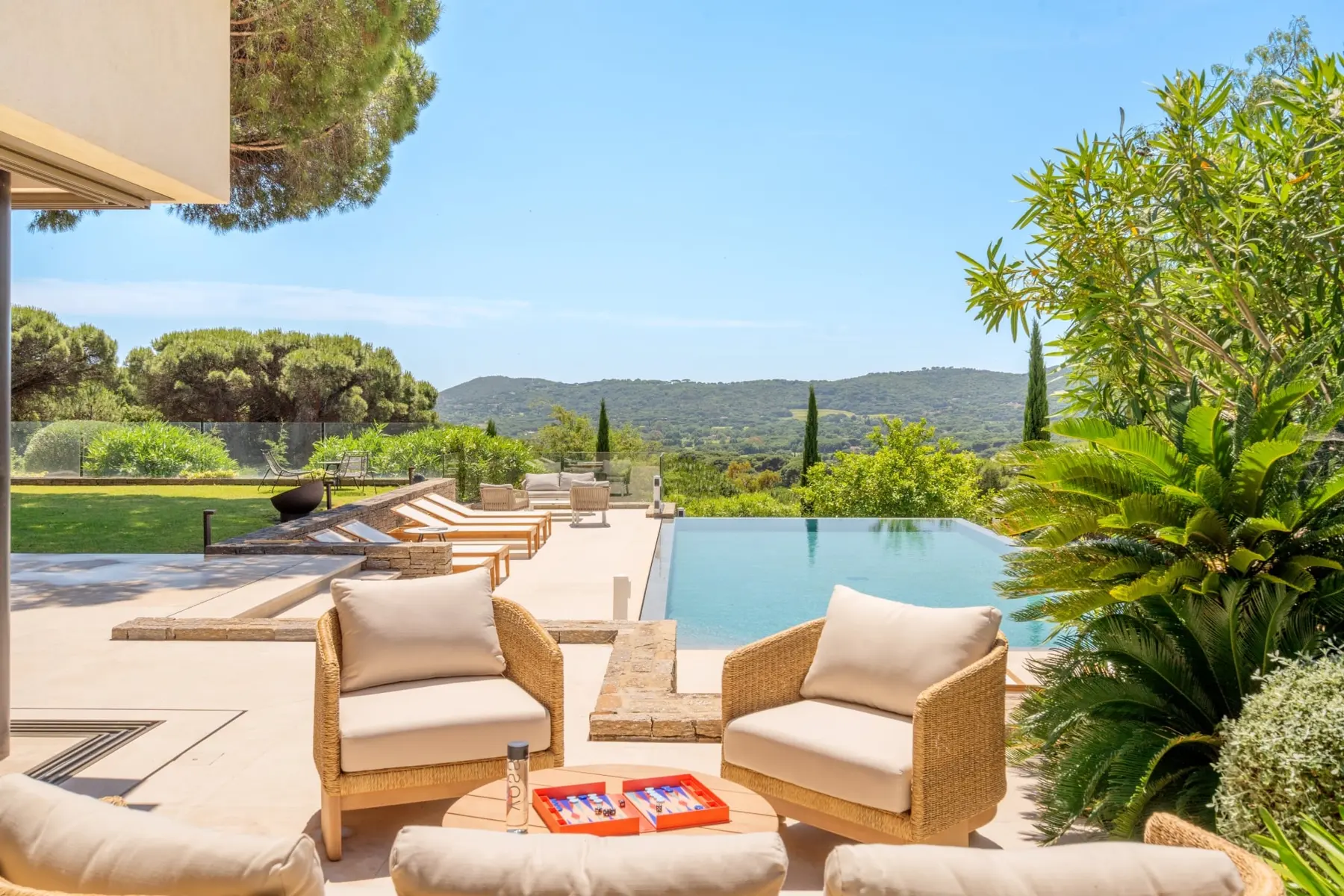 Villa Ivy — L'Oumède