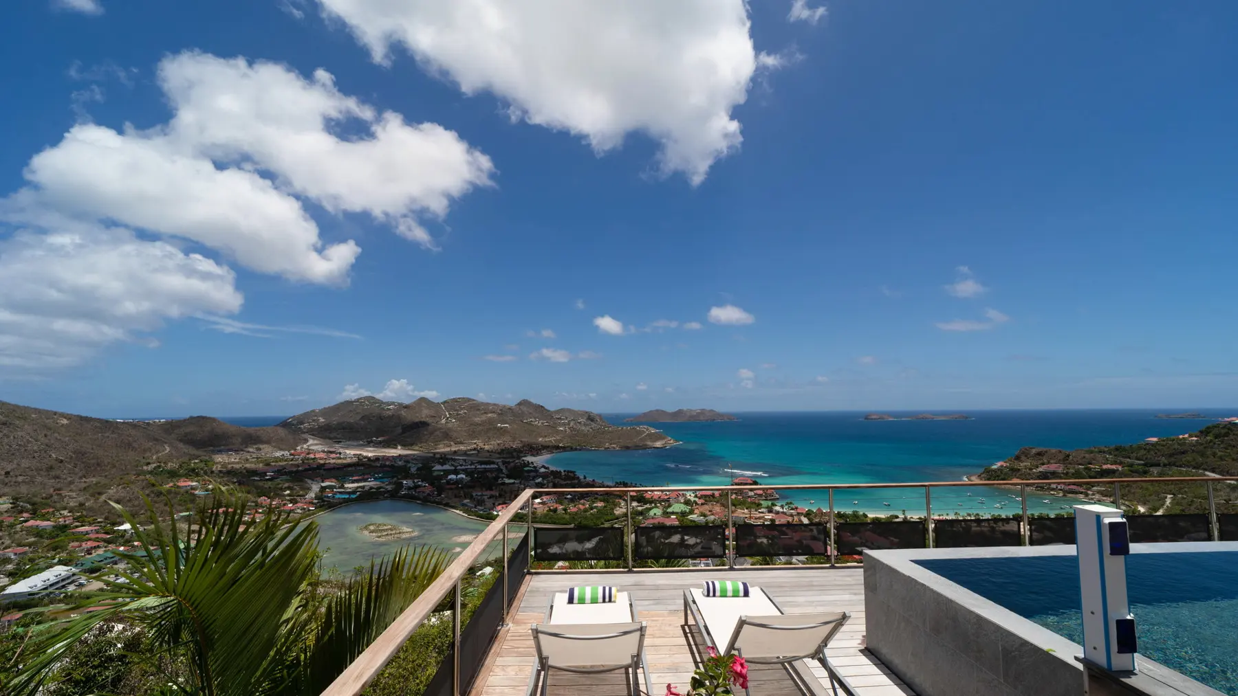 Villa A View — Saint-Jean