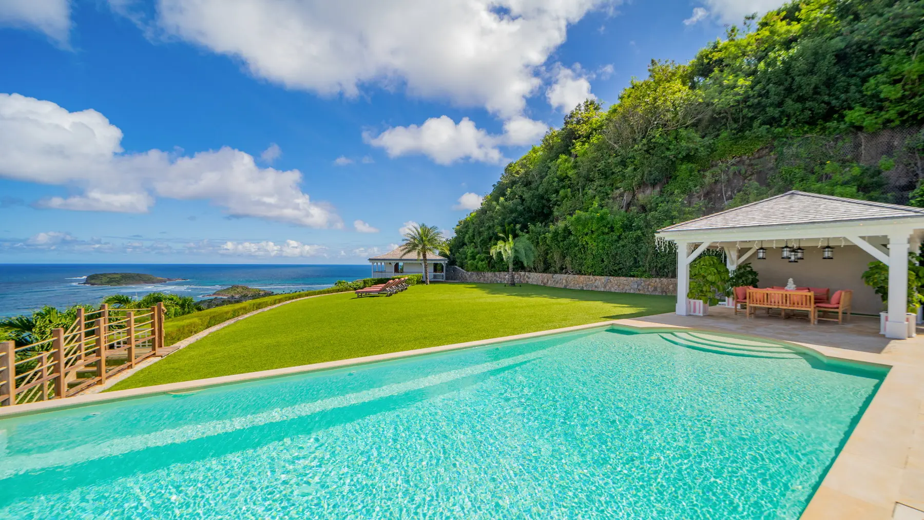 Villa Mustique — Marigot