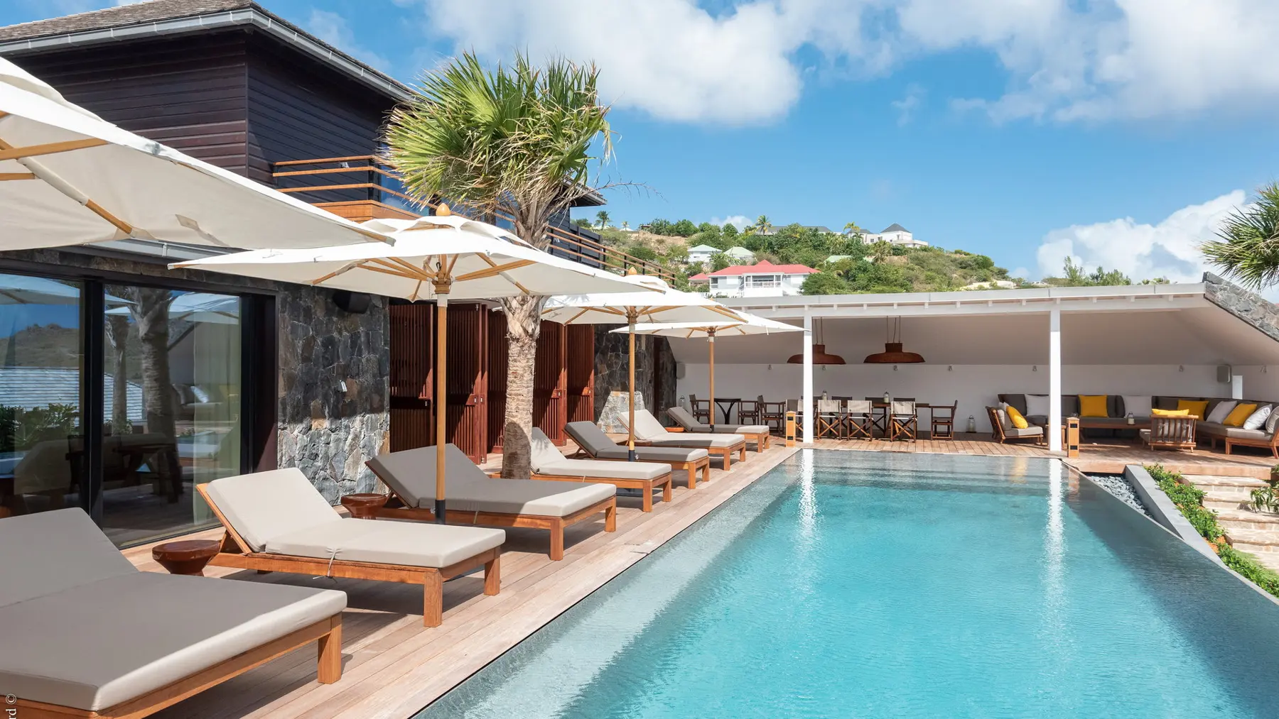 Villa Over the Ocean — Toiny